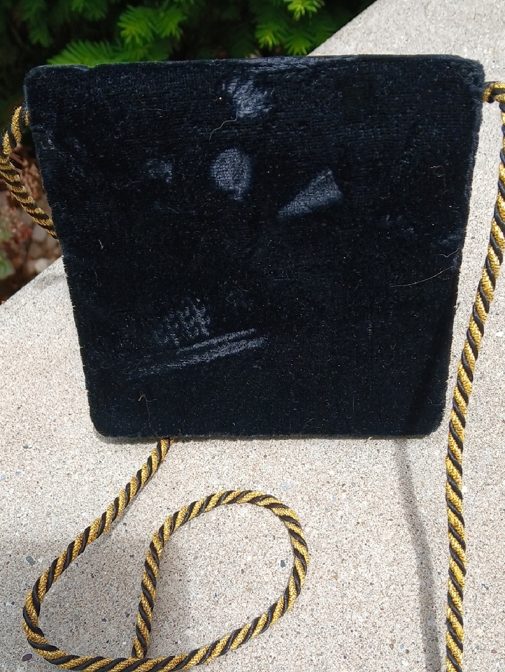 Velvet Beaded Artwork Bag - Picture 8 of 12
